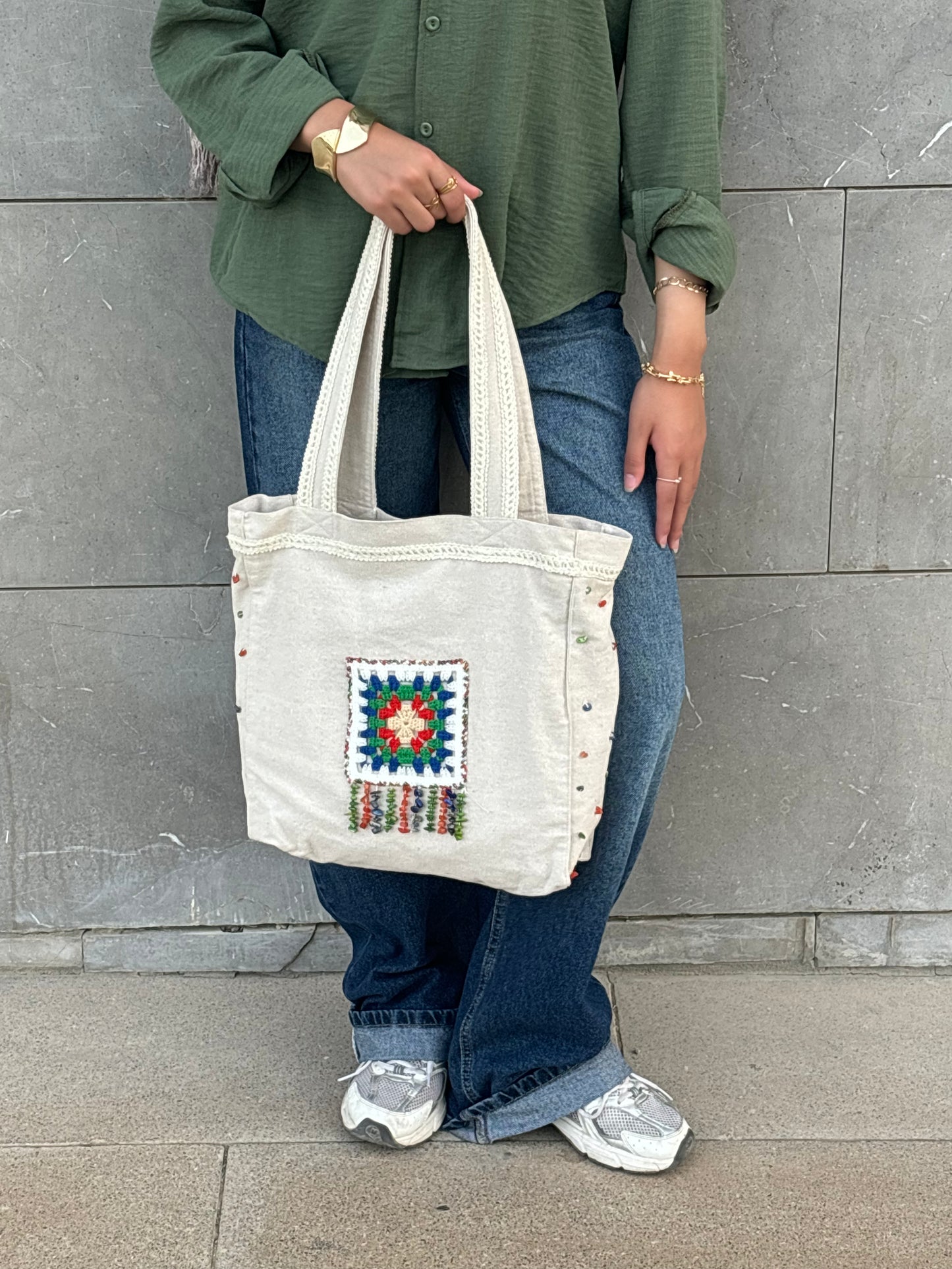 Embroidered Tote Bag ( 1006 )